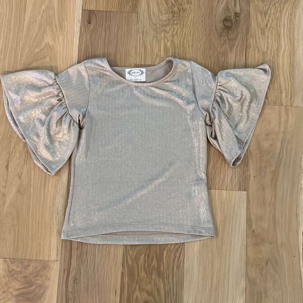 Joyfully Girls sparkle gold top! NEW WITH OUT TAGS! Size:5